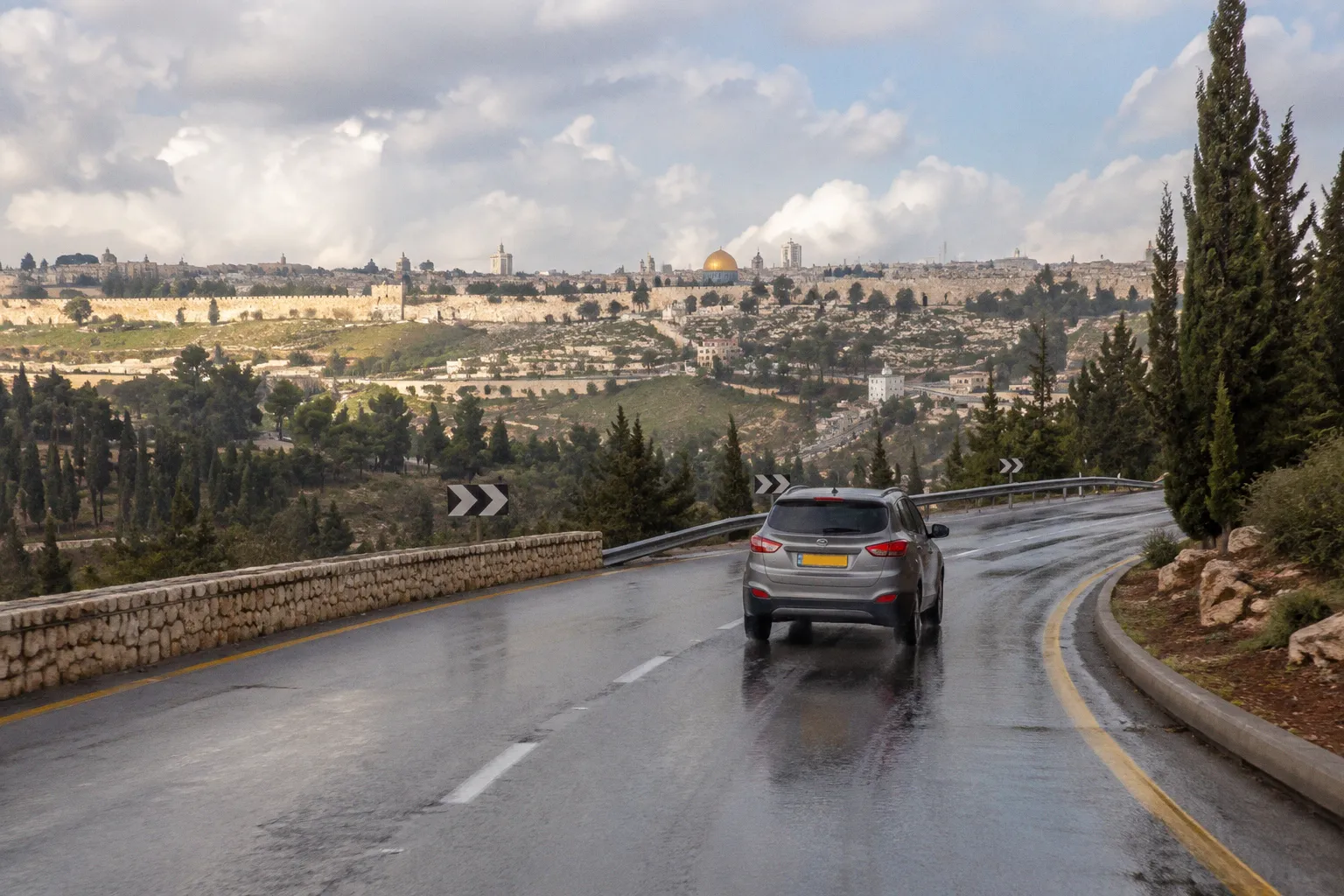 Alquiler de coches en Jerusalén (Israel): guía práctica y claves
