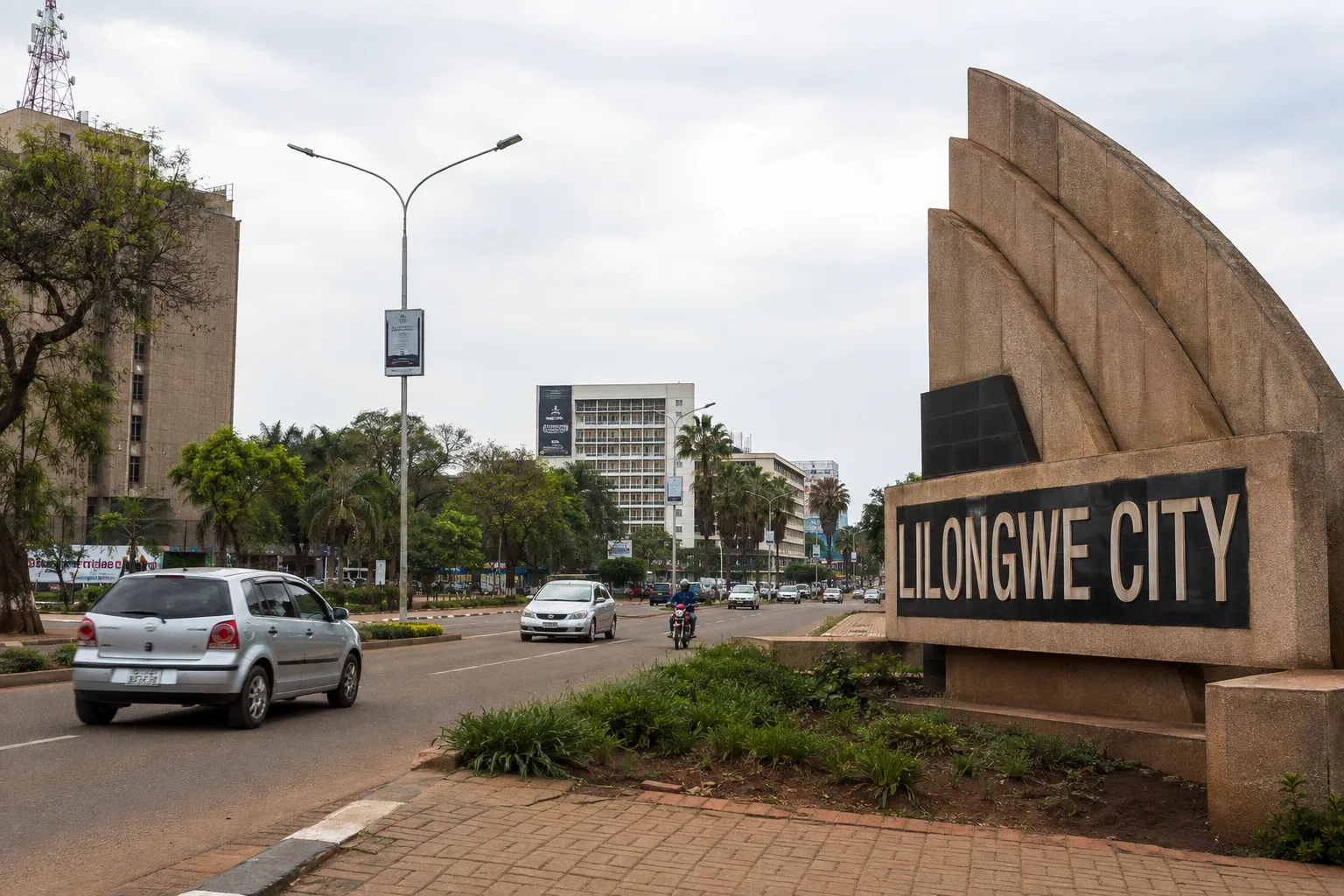 Alquiler de coches en Lilongüe (Malaui): guía práctica