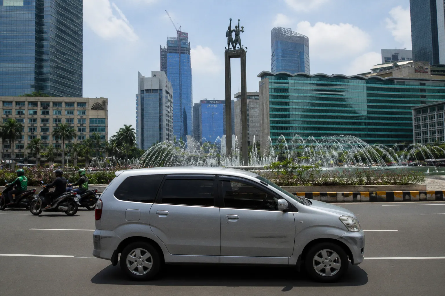 Alquiler de coches en Yakarta (Indonesia): guía práctica
