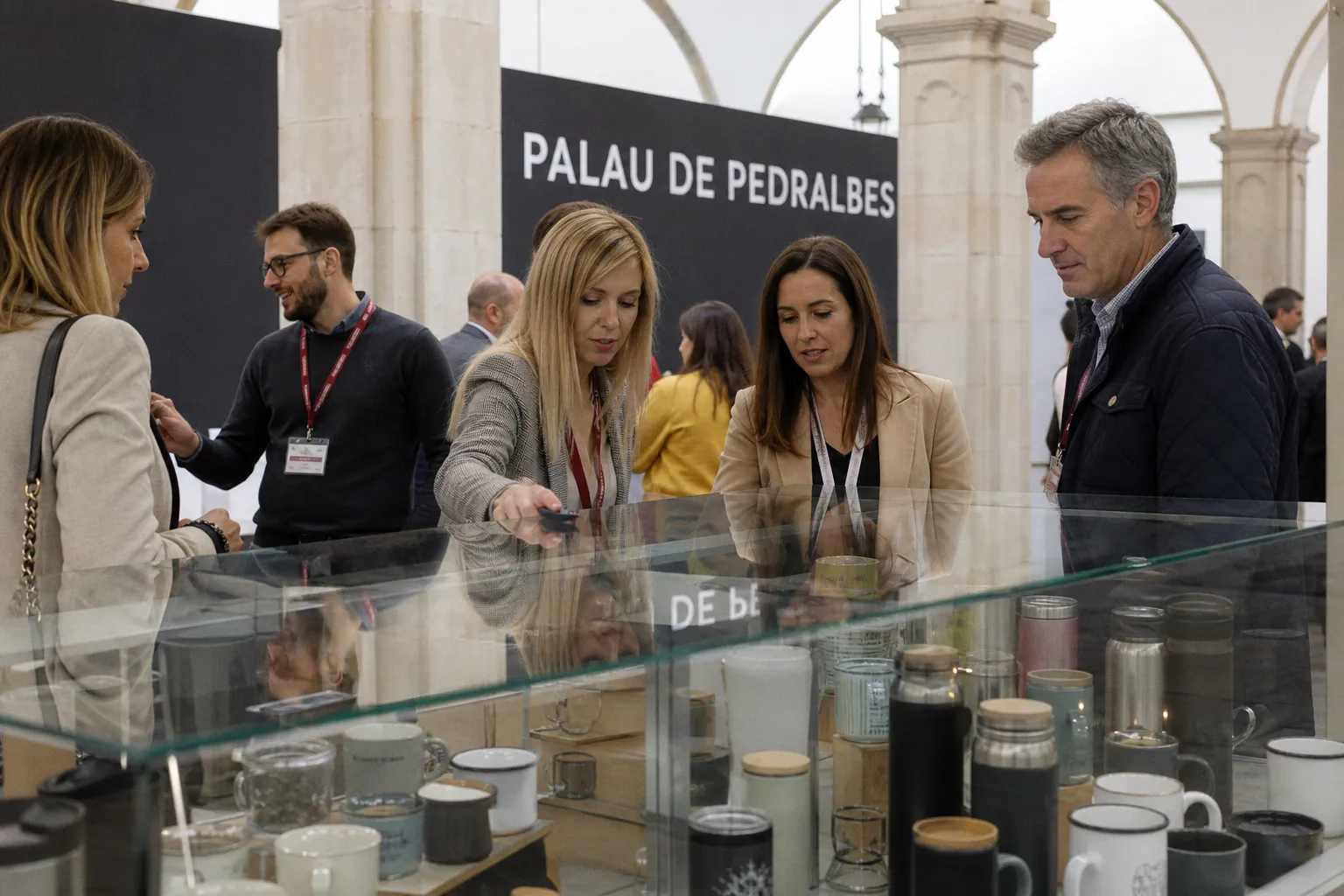 El futuro del comercio local se decide en el Palau de Pedralbes: retos y estrategias europeas